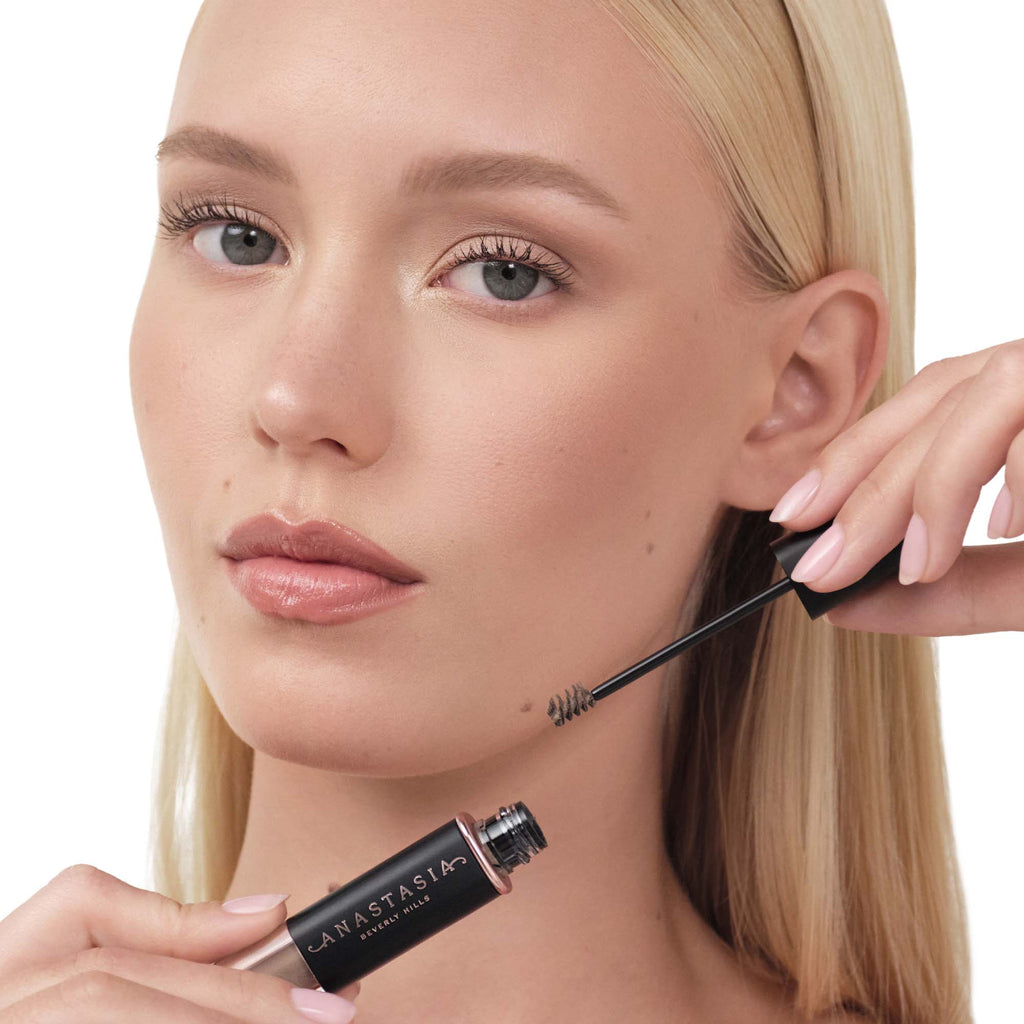 Taupe | Ultimate Brow Essentials Kit On Model