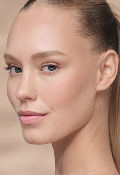 Get The Look: Using Smooth Blur Bronzer in Sun Kissed Dreams