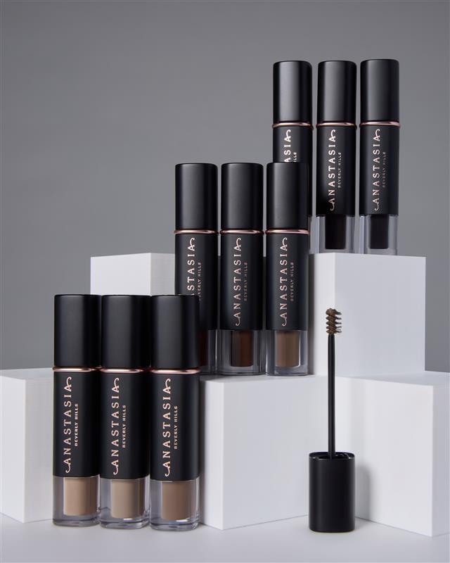 Volumizing Tinted Brow Gel